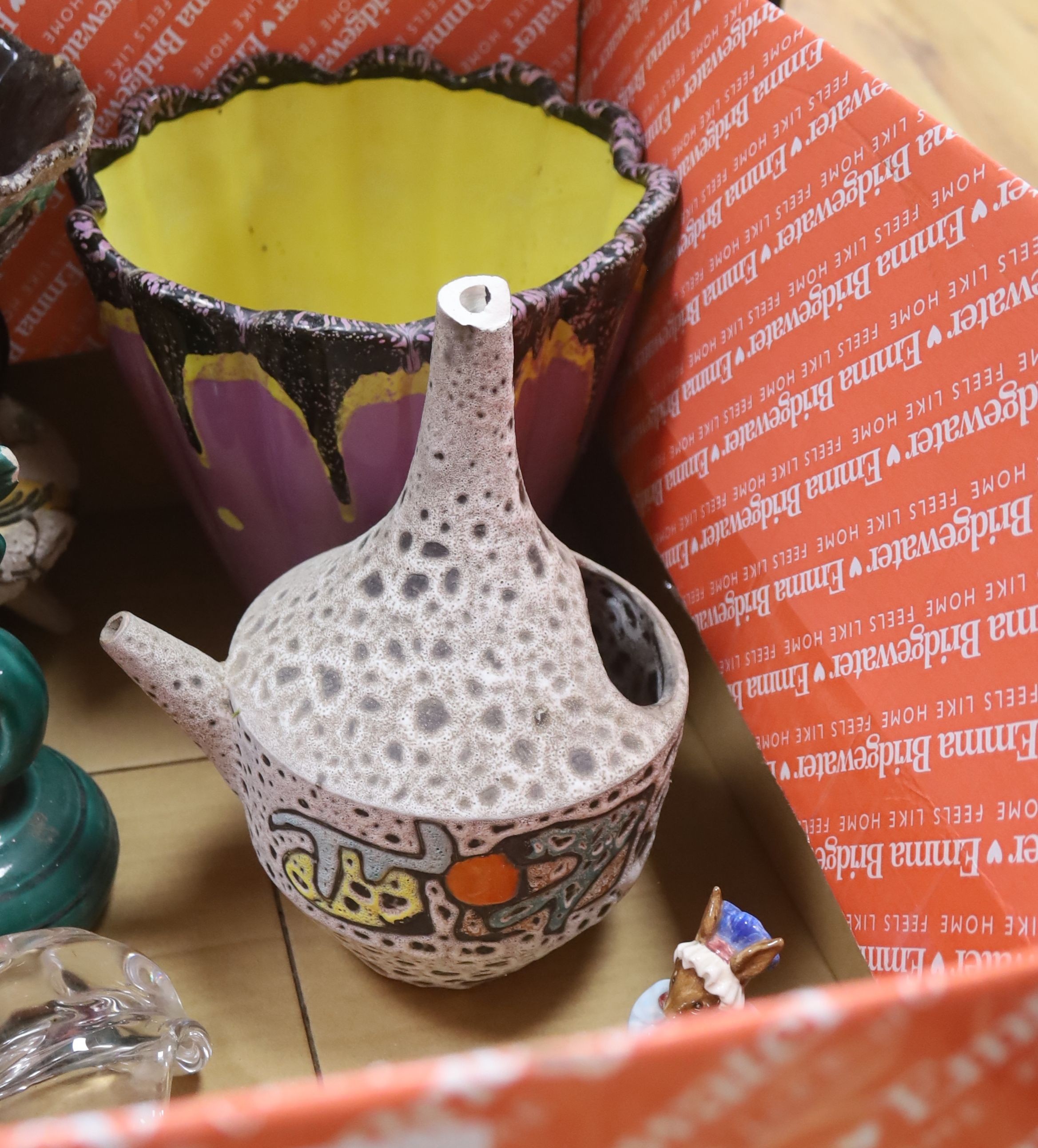 Mixed ceramics and glass including Bunnykins figure